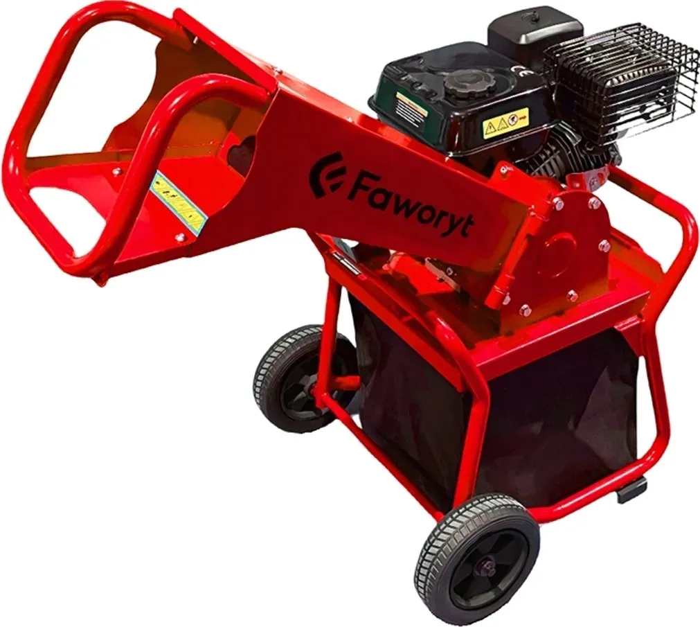 faworyt-rozdrabniacz-spalinowy-z-koszem-do-galezi-rebak-6km-loncin-212cc