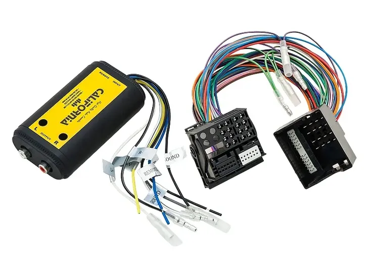 Konwenter RCA Plug & Play z kostką Quadlock + REMOTE CALIFORNIA