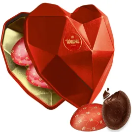 prezent-dzien-kobiet-cukierki-czekoladki-choco-bombonierka-serce-wawel-55g