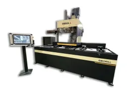 zaawansowane-centrum-obrobcze-cnc-metalu-wiercenia-gwintowania-znakowania