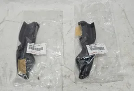 nowa-oryginalna-uszczelka-gumowa-bagaznika-lewa-prawa-toyota-auris-ii-e18