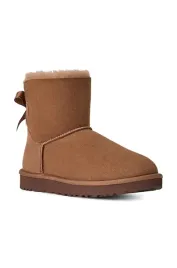 sniegowce-damskie-ugg-mini-bailey-bow-ii-brazowe-39