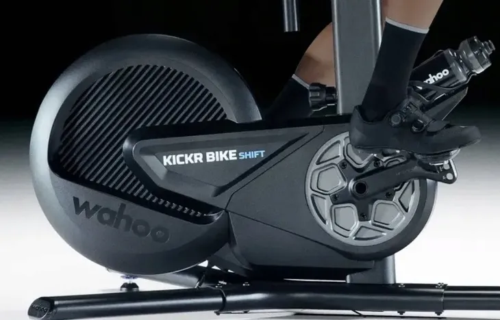 rower-treningowy-wahoo-kickr-bike-shift-dlugosc-47-cm