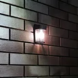 kinkiet-solarny-eno-3000k-marka-eko-light