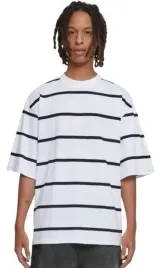 urban-classics-bialy-t-shirt-meski-w-czarne-paski-klasyczny-dekolt-m-j7a
