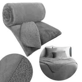futrzana-narzuta-nina-srebrna-170x210-cm-miekki-cieply-koc-na-lozko-baranek