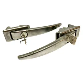 klamka-zewnetrzna-zamek-z-kluczem-uaz-452-2-sztuki-komplet