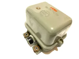 regulator-napiecia-pradnicy-star-660-rg17bw
