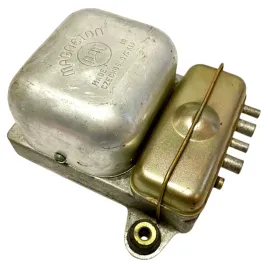 regulator-napiecia-ladowania-pradnicy-tatra-148-skot-ot-64