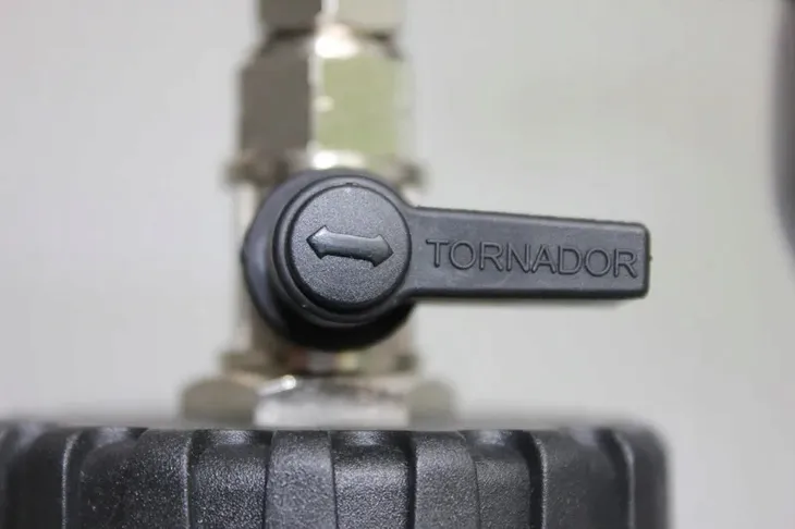 tornador-black-z-020rs-model-z-020rs
