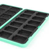 etui-case-organizer-na-karty-do-nintendo-switch-oled-micro-sd-luigi