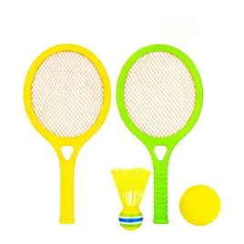 zestaw-sportowy-dla-dzieci-rakietki-do-tenisa-pilka-lotka