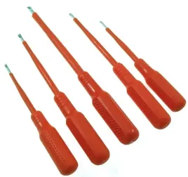 srubokrety-wkretaki-izolowane-zestaw-3-plaskie-2-krzyzakowe-dla-elektryka