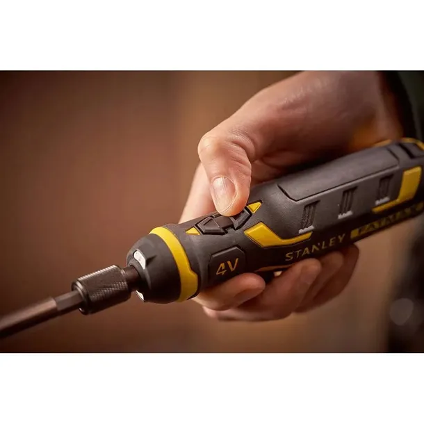 wkretak-akumulatorowy-4v-fatmax-kabel-usb-stanley-stan-opakowania-oryginalne