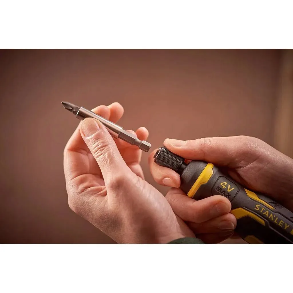 wkretak-akumulatorowy-4v-fatmax-kabel-usb-stanley