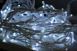 kurtyna-swietlna-126-maxi-led-lampki-250x75-zimna