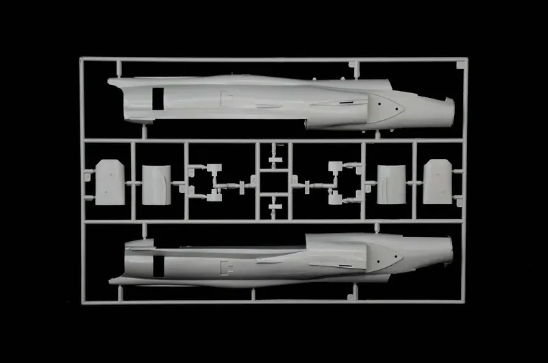 1-48-saab-ja-37-aj-37-viggen-marka-italeri
