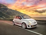 1-24-model-samochodu-500-abarth-2008-stan-nowy-skala-skale-1-19-do-1-25