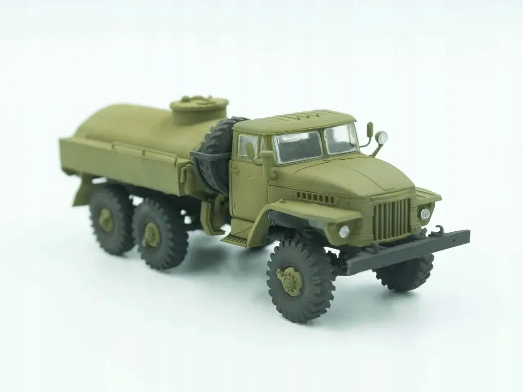 atz-5-375-fuel-bowser-1-72