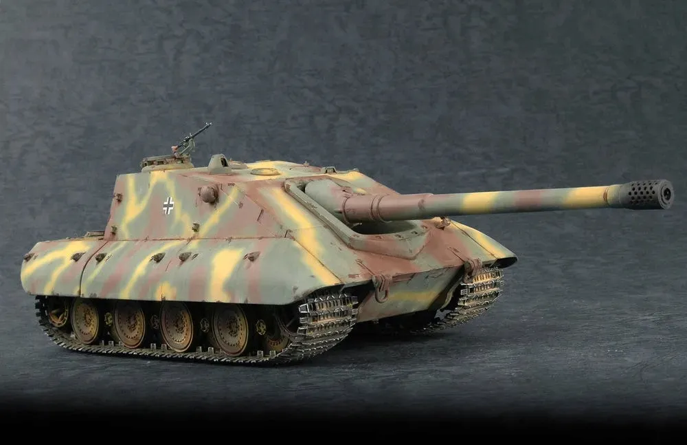 trumpeter-07122-jagdpanzer-e-100-1-72