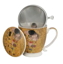 porcelanowy-kubek-z-zaparzaczem-na-stopce-klimt-the-kiss-classic-510-ml