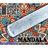 green-stuff-rolling-pin-mandala