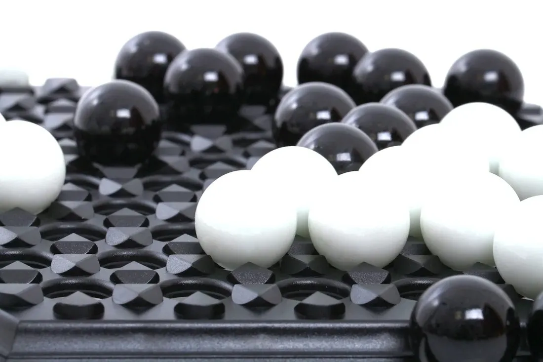 gra-abalone-classic-nowa-wersja-rebel-stan-nowy