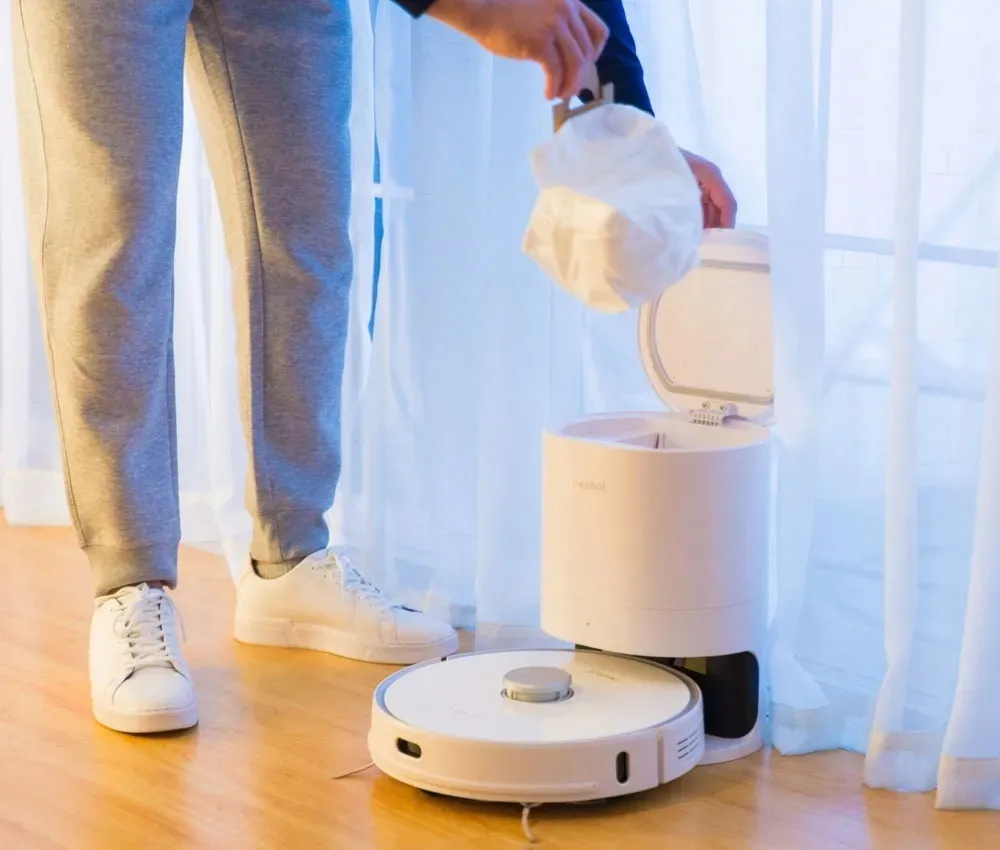robot-sprzatajacy-neabot-n1-plus