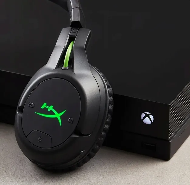 sluchawki-bezprzewodowe-gamingowe-hyperx-cloudx-flight-wireless-xbox-i-pc-regulacja-glosnosci-tak