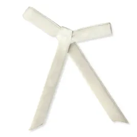 aksamitka-dziecieca-ozdobna-naszyjnik-z-kokardka-6x9-cm-0-5-lat-biala