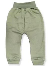 spodnie-98-spodenki-bezuciskowe-dla-dzieci-od-producenta-gladkie-oliwkowe