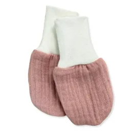 niedrapki-muslin-rekawiczki-lapki-wyprawka-dla-noworodka-na-lato-puder-roz