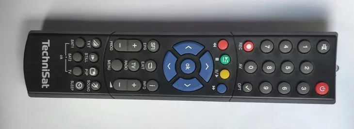 technicontrol-pilot-technisat-isio-czarny-przeznaczenie-tv