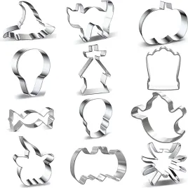 foremki-do-ciastek-zestaw-12-sztuk-z-motywem-halloween-komplet-foremek