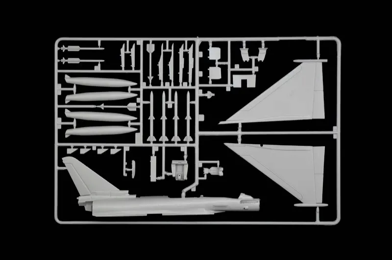 1-72-model-set-ef-2000-typhoon-zestaw-modelarski-