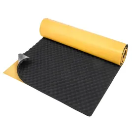 mata-wygluszajaca-falista-20mm-1m2-do-serwerowni-na-sciany-sufit-izolujaca