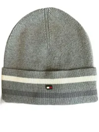 czapka-zimowa-tommy-hilfiger-th-flag-beanie-szara-basic-ciepla