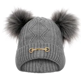 czapka-zimowa-damska-equestrian-queen-ayla-24aw-z-2-pomponami-jasnoszara