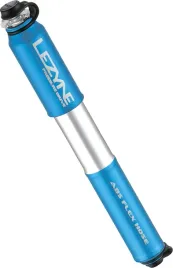 pompka-reczna-lezyne-cnc-pressure-drive-medium-niebieska