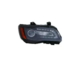 lampa-przednia-do-chrysler-300c-2011-2014-68085416ae-prawa
