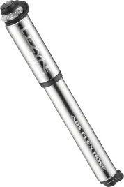 pompka-reczna-lezyne-road-drive-medium-srebrna-gloss-160-psi-216-cm