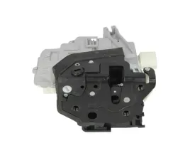 zamek-do-drzwi-do-audi-a4-b8-2007-2011-8k0839015-lewa