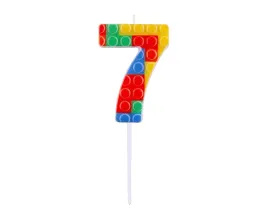 swieczka-cyfra-7-na-tort-klocki-kolorowa-urodziny-gamingowa