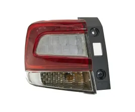 lampa-tyl-do-subaru-xv-crosstrek-2017-2022-84201fl03b-lewa