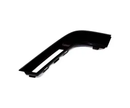 listwa-zderzaka-do-audi-a3-8v-2016-2020-8v3807823-lewa-czarny-matowe