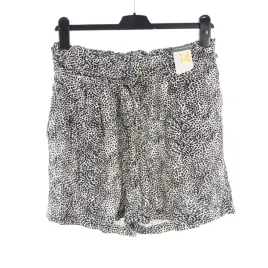 spodenki-damskie-primark-bialo-czarne-wzorzyste-krotkie-szorty-42