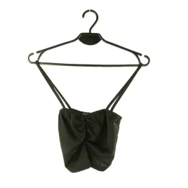 top-damski-boohoo-czarny-krotki-braletka-34