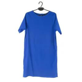 sukienka-damska-boohoo-niebieska-oversize-36