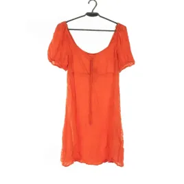 sukienka-damska-primark-czerwona-trapezowy-fason-36