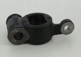 triscan-tuleja-wahacza-mazda-przod-cx-5-11-prawy-z-obudowa